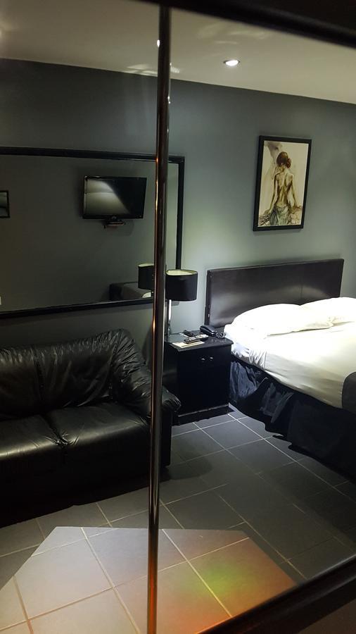 Chomedey Inn Laval Kamer foto
