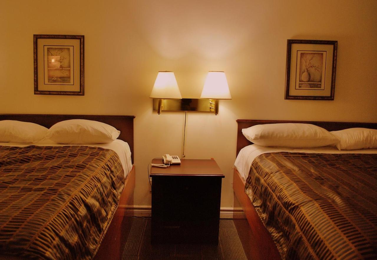 Chomedey Inn Laval Kamer foto